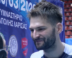 Καπετανίδης: «Μάνα άμα είσαι ακόμα εκεί ευχαριστώ που με βλέπεις, ξέρω ότι περνάει δύσκολα»