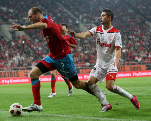 Πρώην ποδοσφαιριστής του Πανιωνίου κατηγορείται για δωροδοκία διαιτητή στην Τσεχία