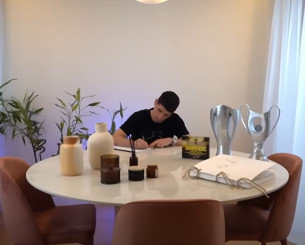 Το γράμμα του Μάνταλου στον γιο του: «Η αγάπη δεν μετριέται με χρόνια, μετριέται με στιγμές» (video)