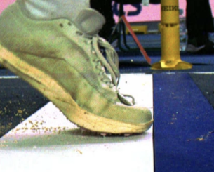 Παγκόσμιο κλειστού: Αναζοπυρώθηκε η κριτική για τα αμφιλεγόμενα άκυρα στη βαλβίδα των αλμάτων