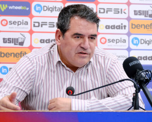 Ο Πανιώνιος διαψεύδει τα περί συμφωνίας με προπονητή, αλλά ο Ρούπτσος έδειξε τον δρόμο