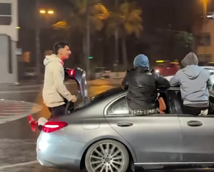 Πανζουρλισμός στο Μαρόκο – Οπαδοί ξεχύθηκαν στους δρόμους για να πανηγυρίσουν