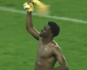 Ο Σαχαμπό της ΑΕΚ πέτυχε γκολ με την εθνική Ρουάντας και το πανηγύρισε έξαλλα (video)