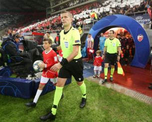 Αυτός θα είναι ο διαιτητής του Ράγιο Βαγιεκάνο - ΑΕΚ για τα προημιτελικά του Conference League