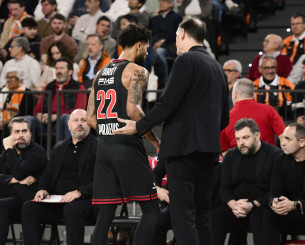 Το σχόλιο του Γιάννη Μπουρούση για το περιστατικό Μπαρτζώκα - Ντόρσεϊ (video)