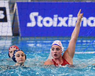 Ο Ολυμπιακός κατατρόπωσε την Σαμπαντέλ - «Aγκαλιά» με την πρόκριση στις «4» του Champions League