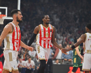 Συνεχίζει στον Ερυθρό Αστέρα μέχρι το 2028 ο Ιζούντου