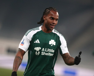 Ο Ρενάτο θέλει να μείνει στον Παναθηναϊκό, όμως η «εξίσωση» είναι πολύπλευρη και δύσκολη