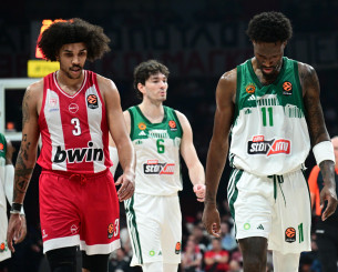 Πόσο πιθανή είναι μία σειρά «αιωνίων» στα Playoffs;