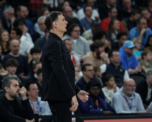 Μπαρτζώκας: «Πήγαμε να τελειώσουμε το ματς νωρίτερα απ' ότι έπρεπε - Δεν παίζει ρόλο το ρεκόρ»