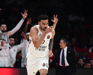 Τρομερό σερί 18-0 της Ρεάλ σε 4' στο δεύτερο δεκάλεπτο στο ΣΕΦ