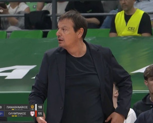 Η τεχνική ποινή του Αταμάν στην πρώτη περίοδο στο Παναθηναϊκός - Ολυμπιακός (video)