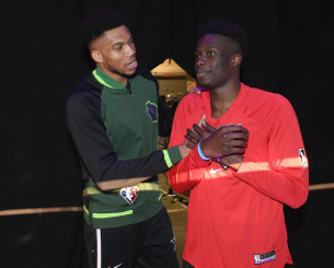 Άλεξ Αντετοκούνμπο: «Ελπίζω ο Γιάννης να παραμείνει στο Μιλγουόκι!» (video)