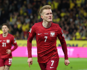 Ο Σφιντέρσκι σκόραρε για την Πολωνία στο πολύ κρίσιμο ματς με την Σουηδία (video)