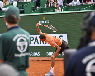 Μεγάλο κάζο για Μεντβέντεφ - Δεν «σταύρωσε» ούτε game κόντρα στον Μπερετίνι και τα έσπασε όλα (video)