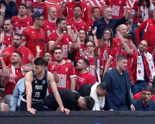 Αναστάτωση πίσω από τον πάγκο του ΠΑΟΚ με τον κόσμο της Μούρθια (video)