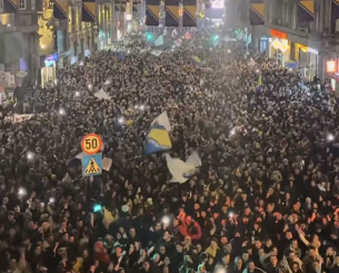 Έγινε η νύχτα... μέρα στο Σαράγεβο για την ιστορική πρόκριση της Βοσνίας (videos)