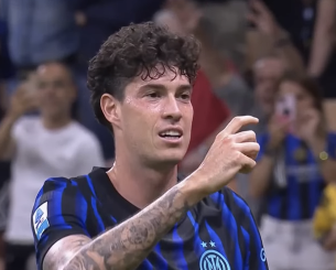 «Πιέζει για τη μεταγραφή του στην Μπαρτσελόνα ο Μπαστόνι»