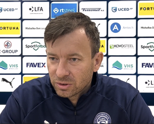 Σκάνδαλο στην Τσεχία με προπονητή που βιντεοσκοπούσε τις παίκτριες του στα αποδυτήρια