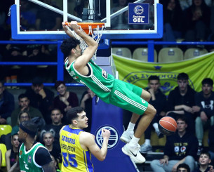 Τα highlights της νίκης-πρόκρισης του Παναθηναϊκού στο Περιστέρι