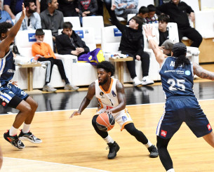 Ο Γουόκερ «τρελάθηκε» με Παπαθεοδώρου: «Ο καλύτερος προπονητής στην Ευρώπη!»