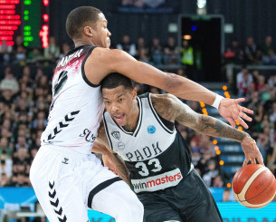 Επιστροφή μετ' εμποδίων από το Μπιλμπάο για τον ΠΑΟΚ