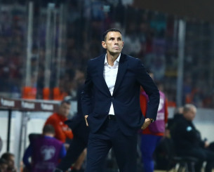 Ο Πογιέτ πήρε νταμπλ και μετά παραιτήθηκε από την Τσόνμπουκ στη Νότια Κορέα