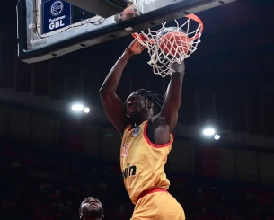 Επίσημο: Τέλος ο Μένσα από τον Ολυμπιακό