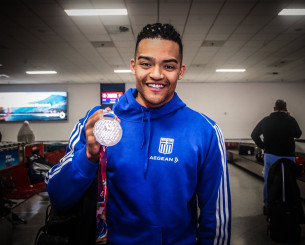 Απολαυστικός Καραλής προς Τεντόγλου: «Θα δει τώρα τη συνέντευξη και θα σκάσει» (video)