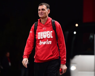 Στο δύσβατο μονοπάτι του Ολυμπιακού, η θέα είναι πιο ωραία