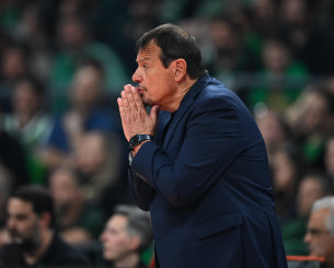 Εργκίν Αταμάν: O πιο... ασυγκράτητος προπονητής της κανονικής περιόδου της Euroleague