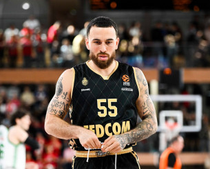 Γιατί δέχθηκε αποκλεισμό ενός μήνα ο Μάικ Τζέιμς