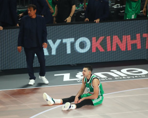 Ετσι ξέσπασε ο Σλούκας για την μεγάλη νίκη επί της Εφές στο «καυτό» ΟΑΚΑ (video)