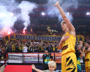 Tα στιγμιότυπα από την επιβλητική νίκη της ΑΕΚ επί της Ναντέρ