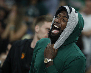 Ο Λεσόρ διαμαρτυρήθηκε στους διαιτητές στη λήξη του αγώνα (video)