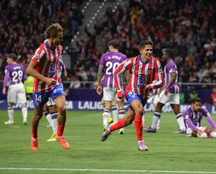 Η Ατλέτικο Μαδρίτης «καθάρισε» (4-2) τη Βαγιαδολίδ και μένει ζωντανή για τίτλο