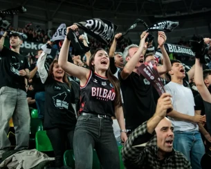 «ΠΑΟΚΑΡΑ ΟΛΕ»: Οπαδοί της Μπιλμπάο φώναζαν ρυθμικά για τον ΠΑΟΚ (video)