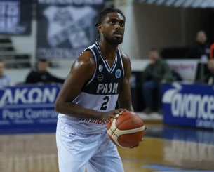 Χέντερσον: «Να είστε περήφανοι για τον ΠΑΟΚ, ξέρουμε τι πρέπει να κάνουμε»