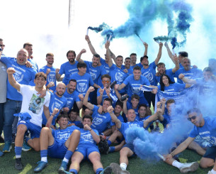 «Λευκός καπνός» για την Ελλάς Σύρου - Με μπροστάρη τον Λεονταρίτη στη Super League 2