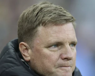 Επιστρέφει στον πάγκο της Νιούκαστλ ο Έντι Χάου