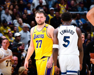 Έβγαλαν αντίδραση και ισοφάρισαν οι Λέικερς, απόδειξη υπεροχής για Θάντερ