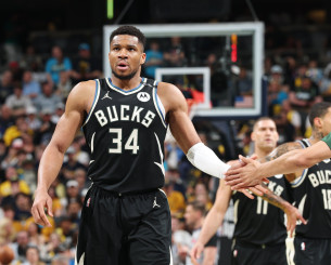 Ο Αντετοκούνμπο στην κορυφαία πεντάδα του NBA για τη σεζόν 2024/25