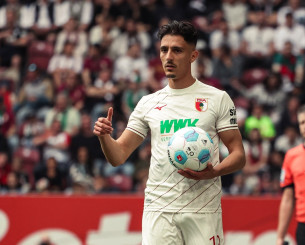 Άβολα... κουλούρια για Άουγκσμπουργκ και Άιντραχτ Φρανκφούρτης (0-0)