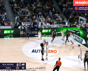 Τι έβαλε: Η τριποντάρα του Χίφι πάνω στον Γιουλ που έφερε την Παρί στα Playoffs (video)