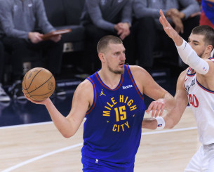 Γιόκιτς λίγες μέρες πριν τα playoffs: «Τώρα έχουμε λίγο χρόνο για πισίνα και ήλιο»