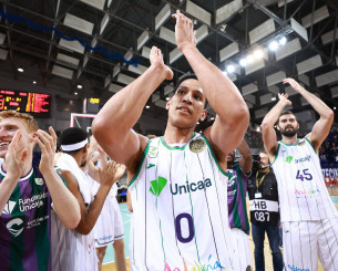 Η Μαλαγα «σκούπισε» την Ρέτζιο Εμίλια και περιμένει την ΑΕΚ