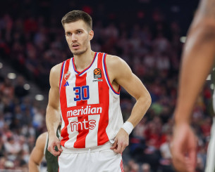 Πετρούσεφ: «Ελπίζω να είμαι στον Ερυθρό Αστέρα και την επόμενη σεζόν»