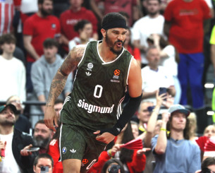 Κορυφαίος αμυντικός της σεζόν ο Νικ Βάιλερ-Μπαμπ της Μπάγερν