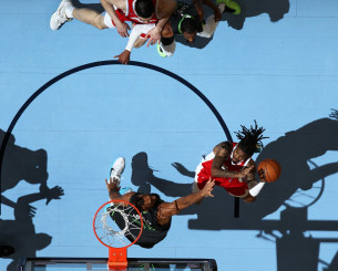 Καθίστε αναπαυτικά και απολαύστε: Αυτό είναι το Top 10 της regular season του NBA