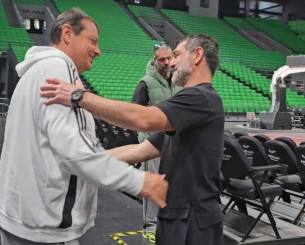 Με Σλούκα και... Καραγκούνη ο Παναθηναϊκός ενόψει Εφές - Ανεβάζει στροφές ο Παπαπέτρου